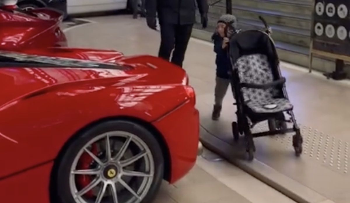 Ferrari LaFerrari dziecko