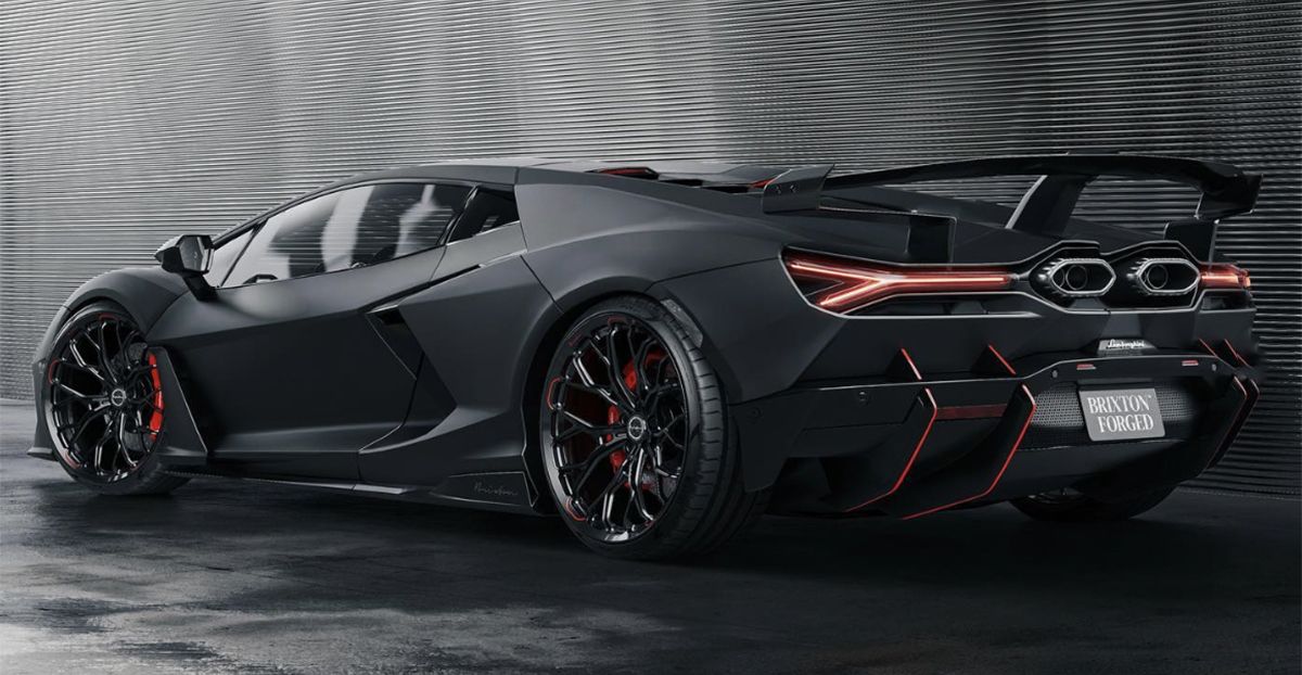Lamborghini Revuelto SVJ