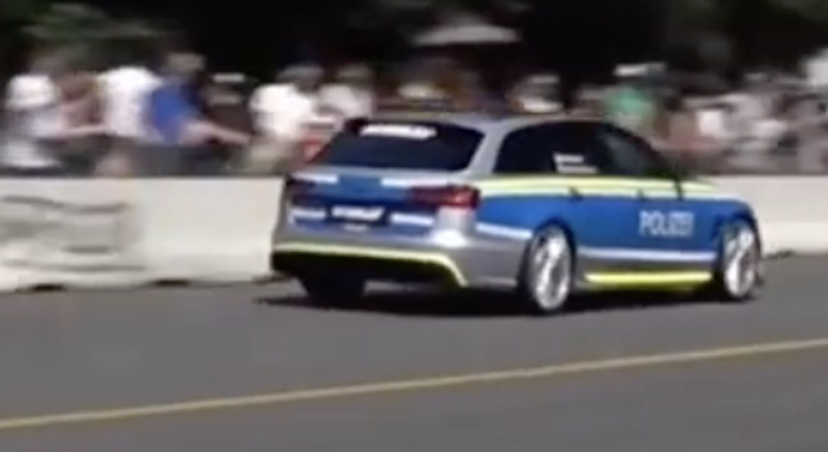 Audi RS6 policja