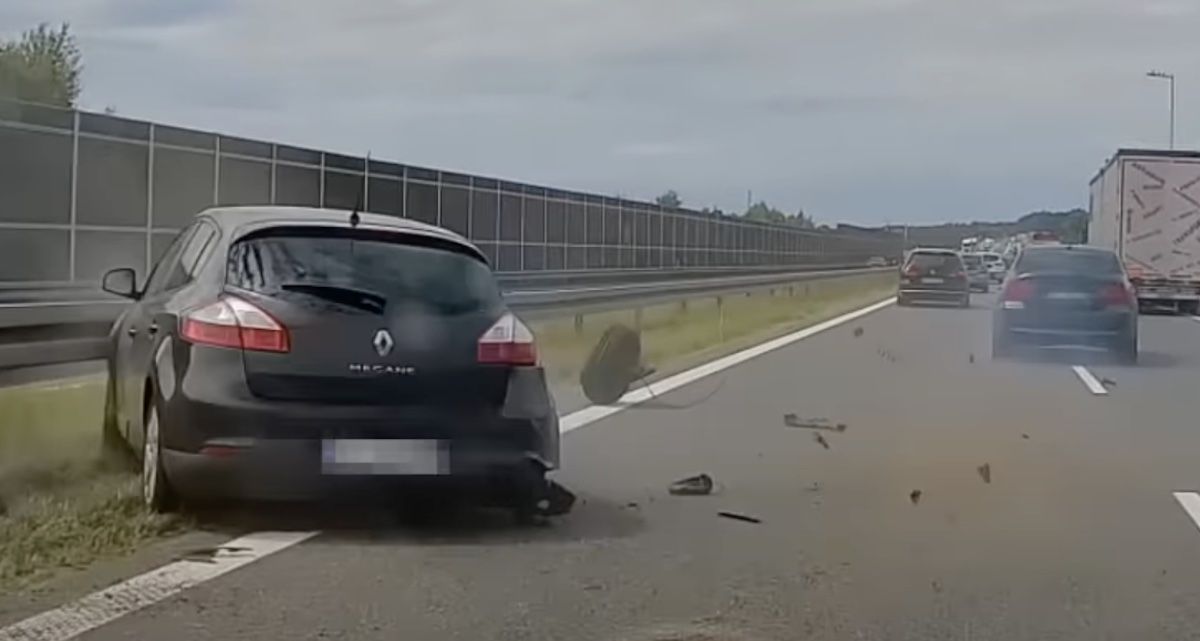 Renault Megane wypadek a4