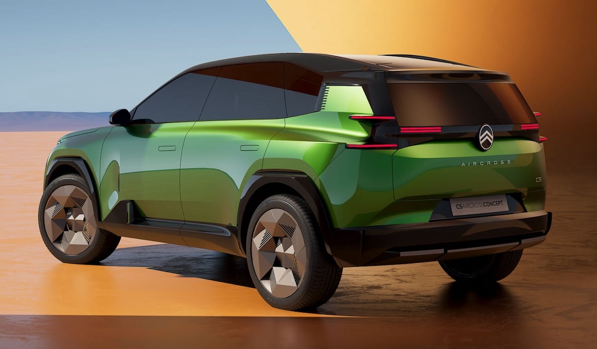 Citroen C5 Aircross - samochód koncepcyjny, tył