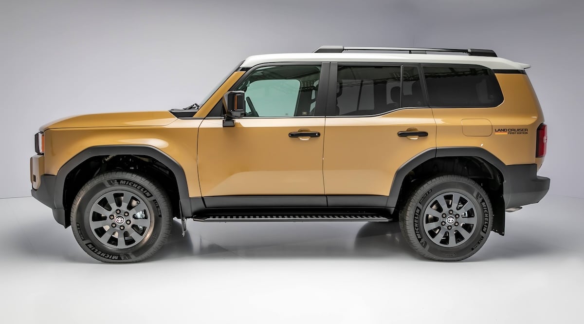 Toyota Land Cruiser - bok, fot. mat. prasowe